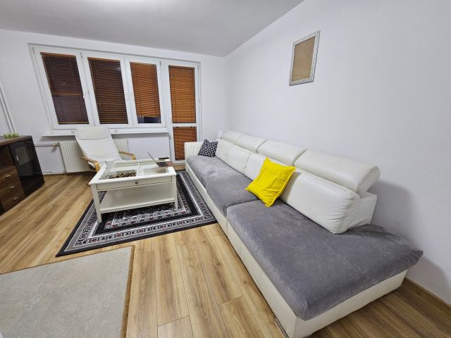 Mieszkanie 3-pokojowe Piastów. Zdjęcie 1