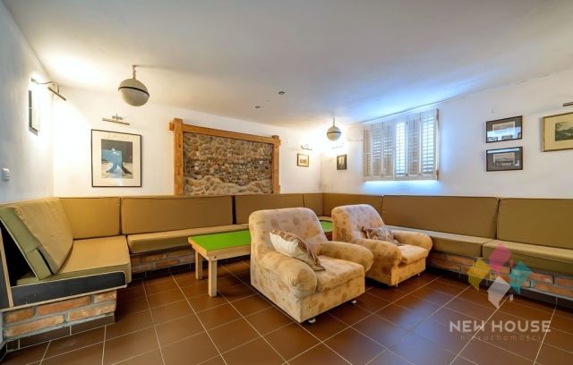 dom wolnostojący, 8 pokoi Zdory. Zdjęcie 19