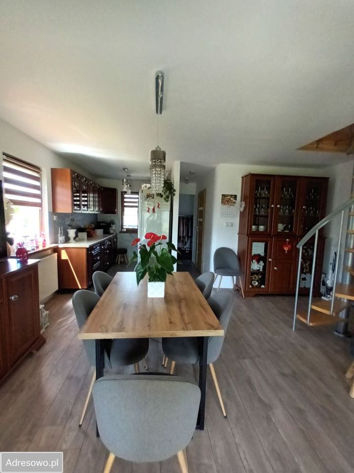 dom wolnostojący, 3 pokoje Grabik. Zdjęcie 6