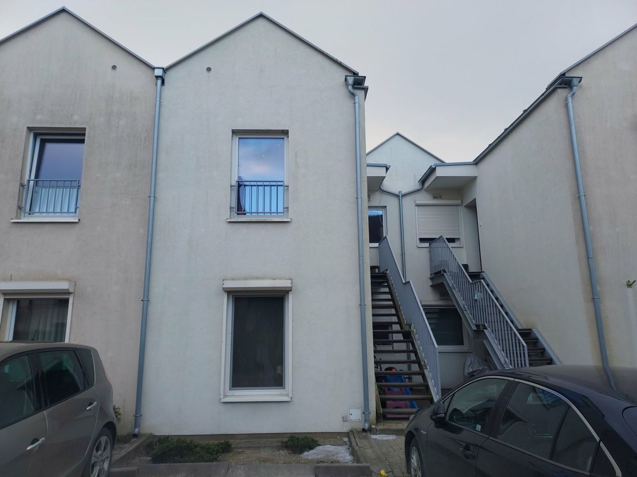 Mieszkanie 3-pokojowe Poznań Plewiska-Osiedle. Zdjęcie 1