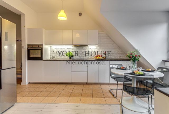 Mieszkanie 3-pokojowe Wrocław Krzyki, ul. Zwycięska. Zdjęcie 2