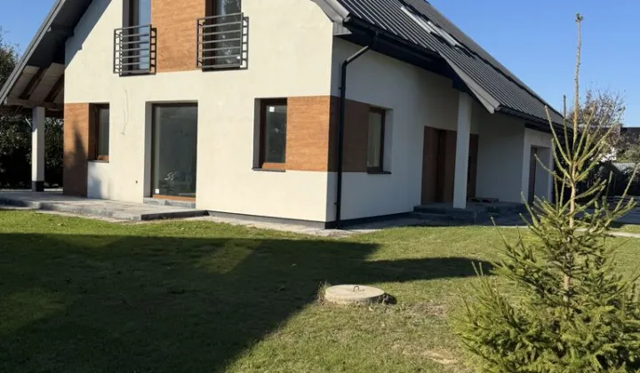 dom wolnostojący, 4 pokoje Zamość Karolówka, ul. Braterstwa Broni