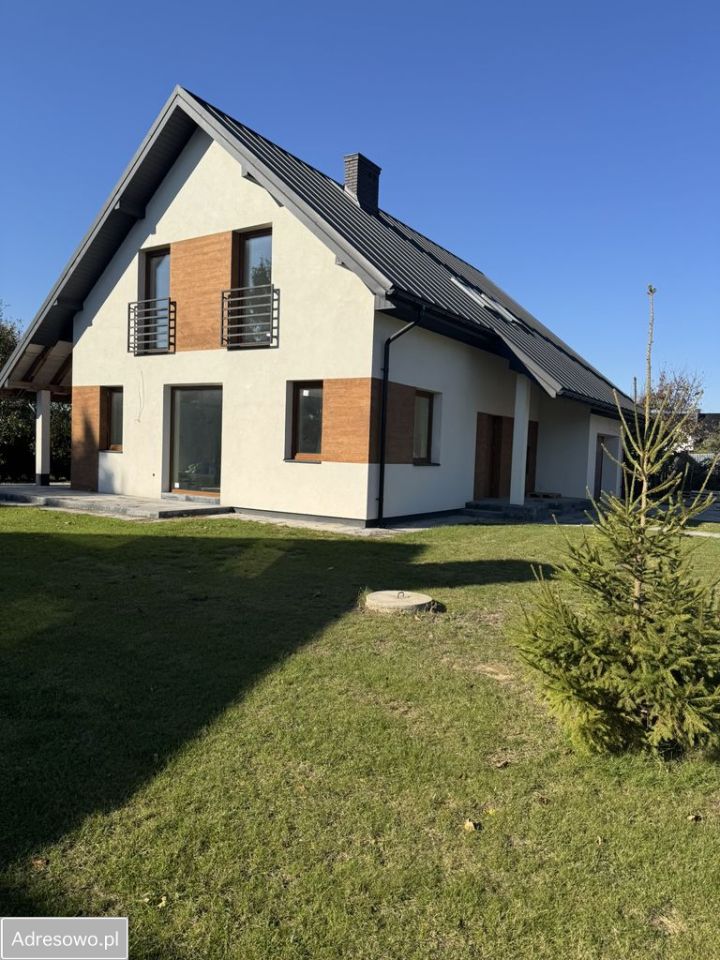 dom wolnostojący, 4 pokoje Zamość Karolówka, ul. Braterstwa Broni