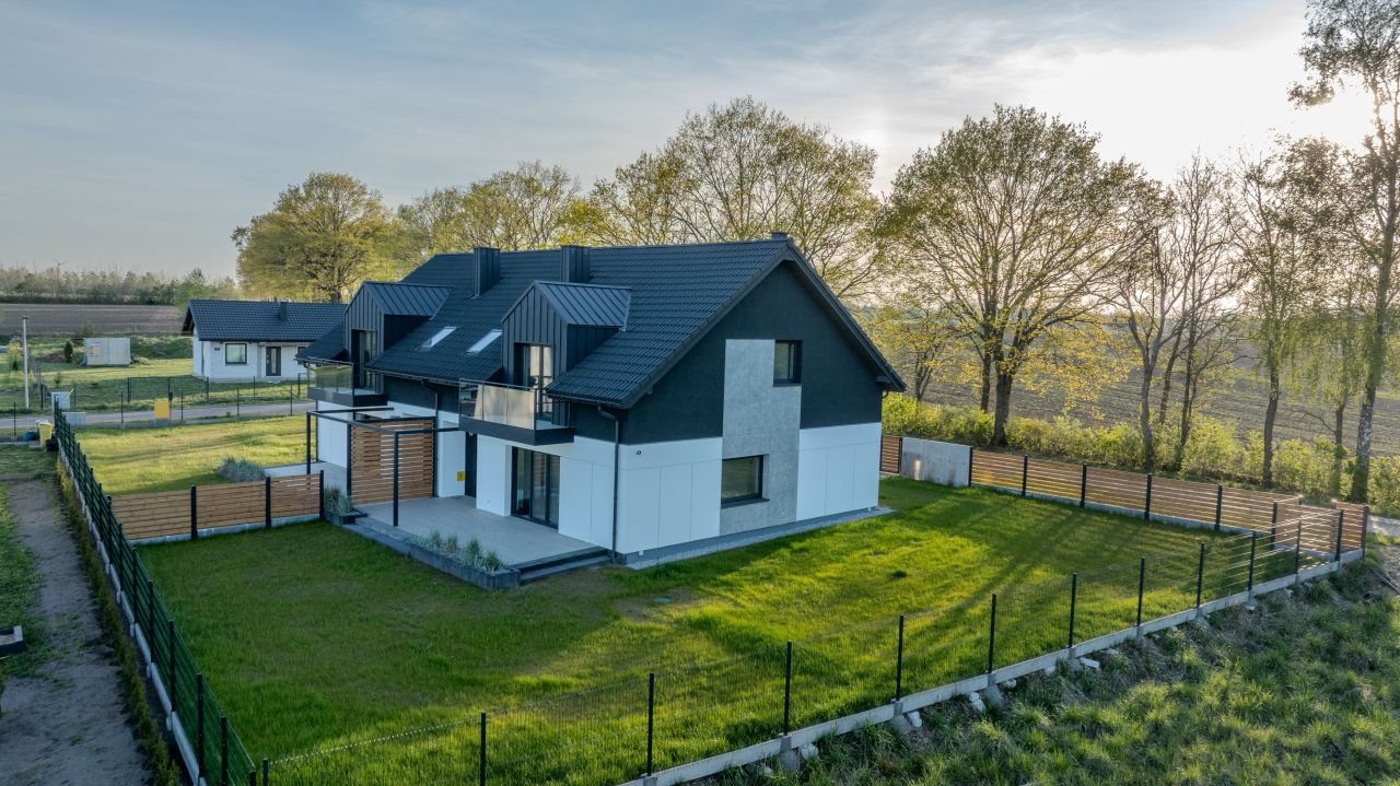 bliźniak, 5 pokoi Strzelinko Zamełowo, ul. Lawendowa