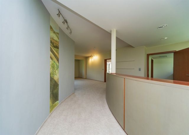 Biuro Bielsko-Biała Olszówka Górna, al. Armii Krajowej. Zdjęcie 12