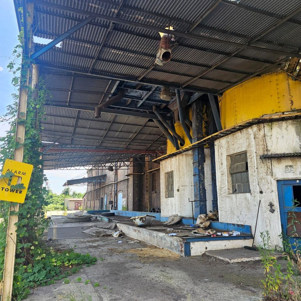 Hala/magazyn Strzegom, ul. Aleja Wojska Polskiego. Zdjęcie 13