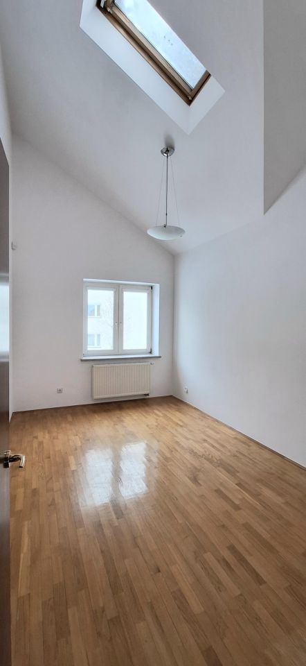 dom szeregowy, 5 pokoi Kraków, ul. ks. Wincentego Turka. Zdjęcie 12