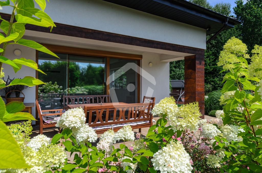 dom wolnostojący, 3 pokoje Kielnarowa. Zdjęcie 5