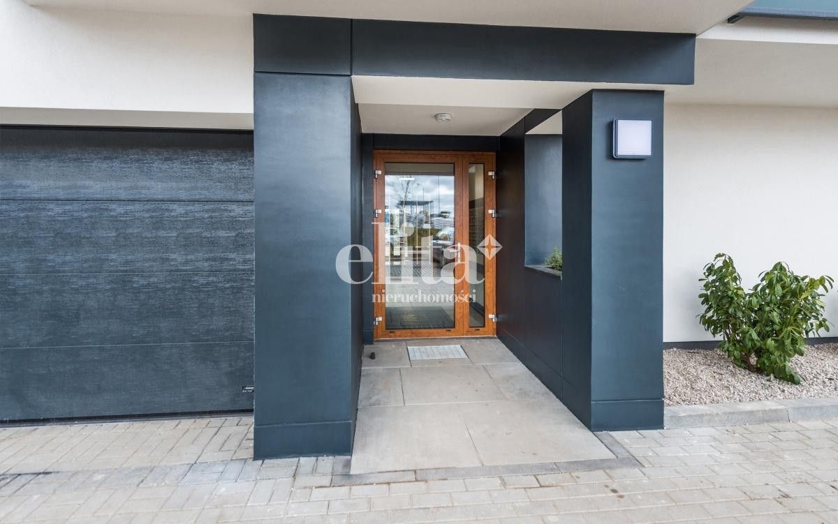 Mieszkanie 3-pokojowe Rumia Biała Rzeka, ul. Jęczmienna. Zdjęcie 5
