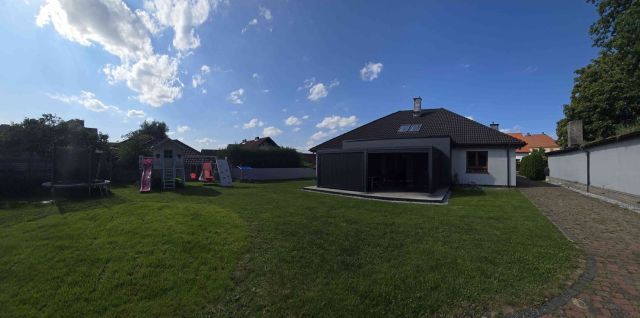 dom wolnostojący, 4 pokoje Nowogard. Zdjęcie 1