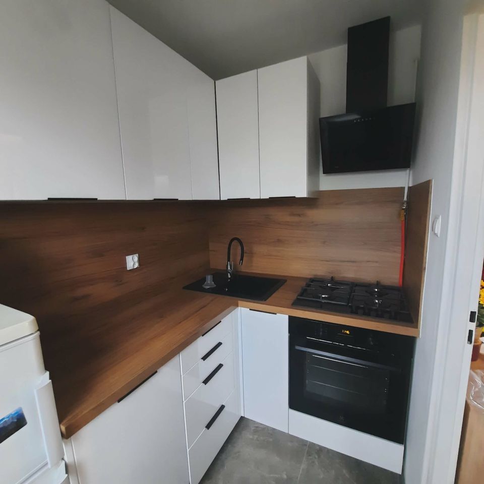 Mieszkanie 1-pokojowe Mrągowo, os. Grunwaldzkie. Zdjęcie 1