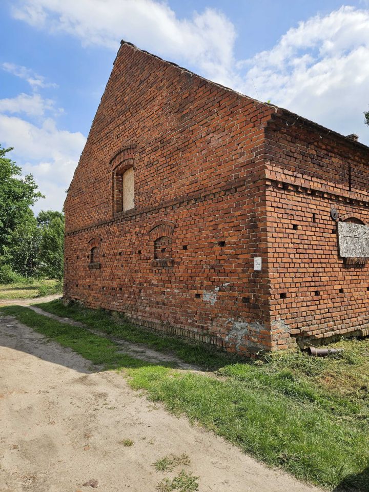 Nieruchomość komercyjna Posadowice. Zdjęcie 3