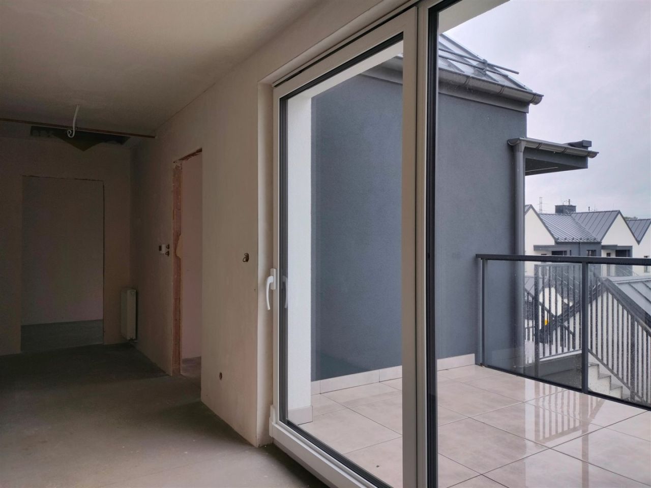 Mieszkanie 4-pokojowe Kielce. Zdjęcie 10