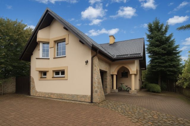 dom wolnostojący, 5 pokoi Babice, ul. Kwiatowa. Zdjęcie 2