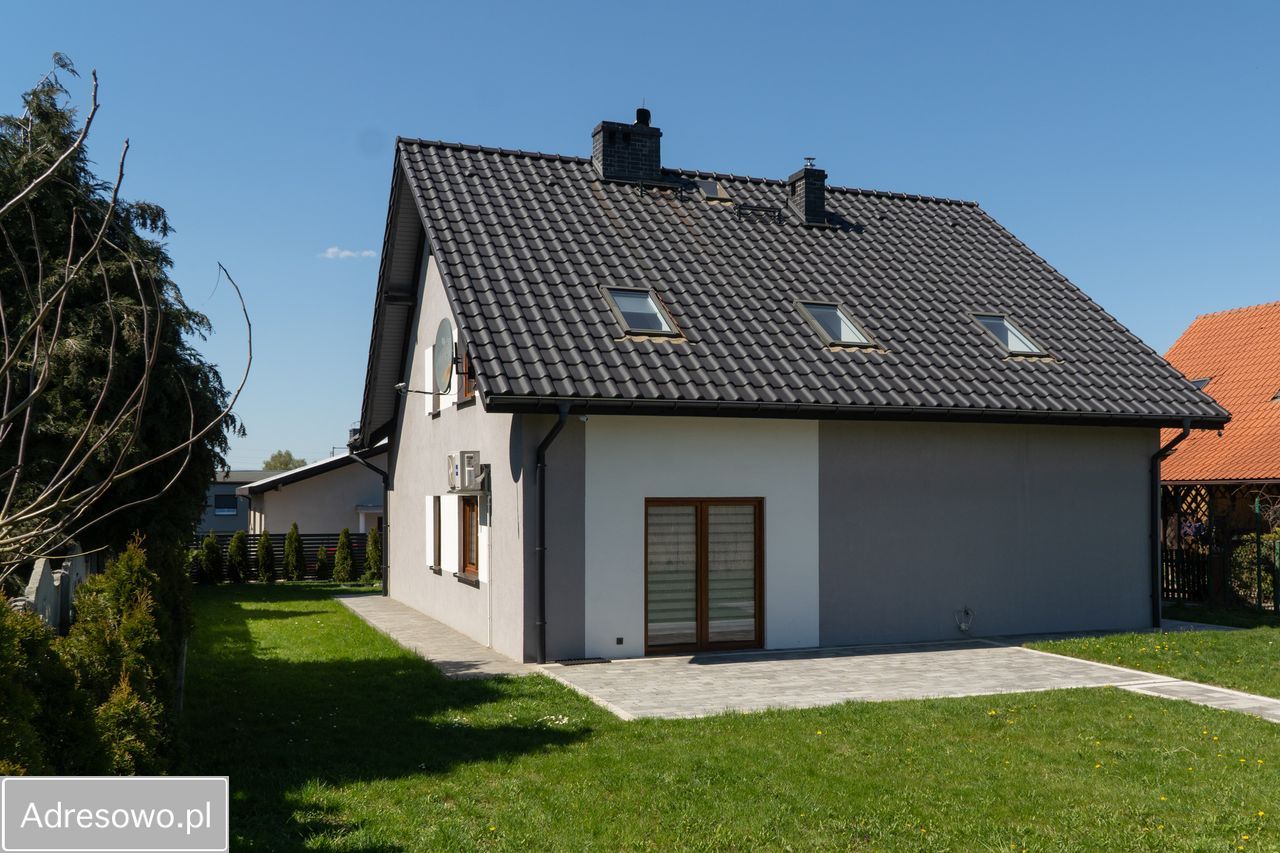 dom wolnostojący, 5 pokoi Tarnowskie Góry, ul. Kolejowa. Zdjęcie 3