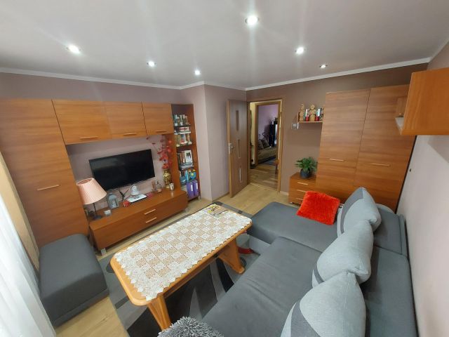 Mieszkanie 3-pokojowe Tłuszcz Centrum, ul. Mikołaja Kopernika. Zdjęcie 1