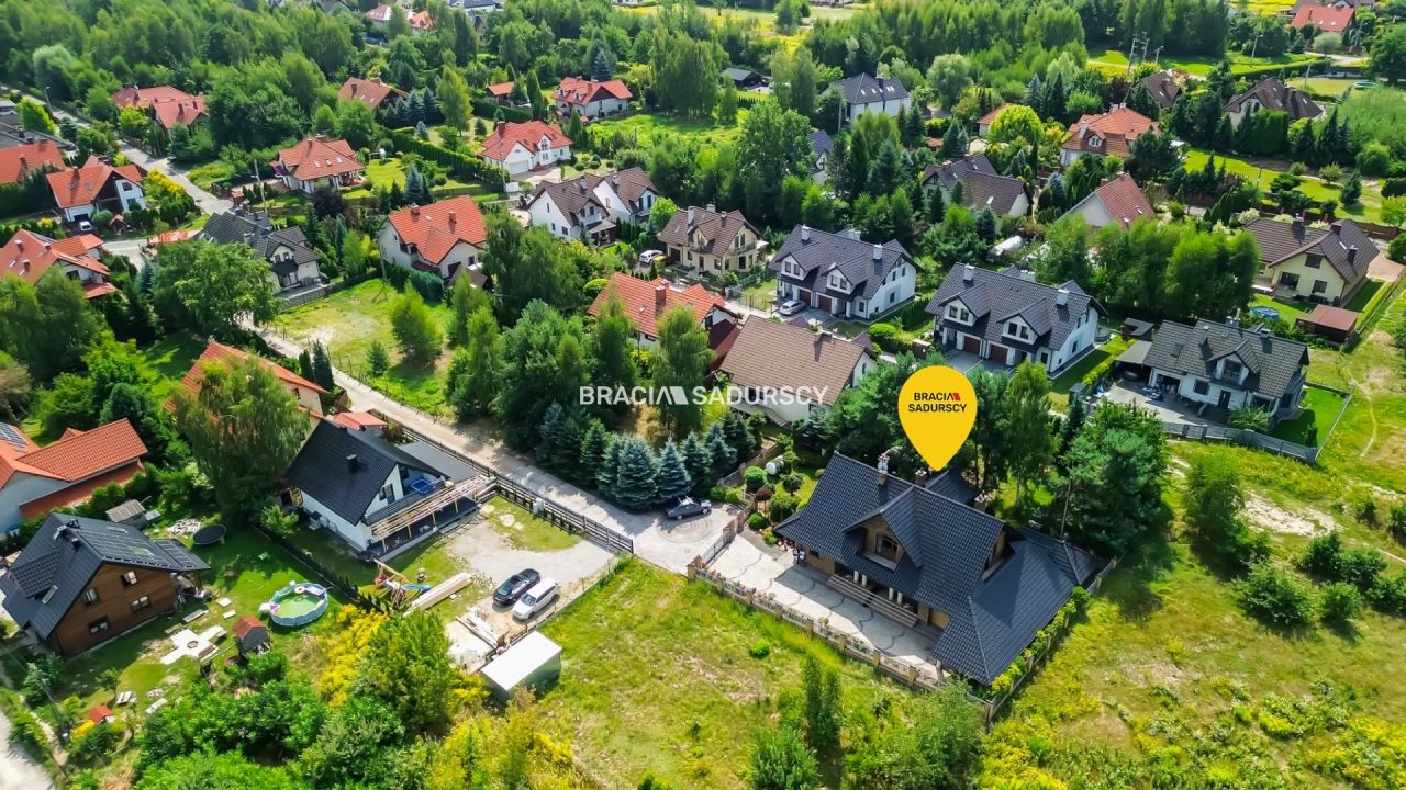 dom wolnostojący, 5 pokoi Wieliczka. Zdjęcie 2