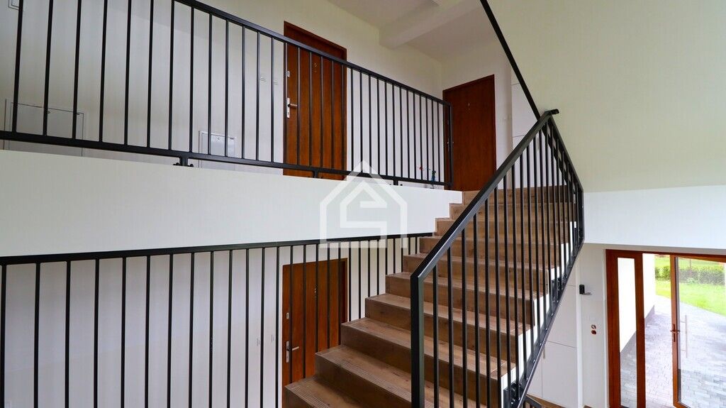 Mieszkanie 3-pokojowe Śledziejowice. Zdjęcie 13