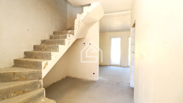 dom szeregowy, 4 pokoje Sułków. Zdjęcie 2