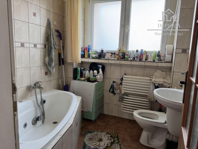 bliźniak, 11 pokoi Gdynia Kamienna Góra, ul. Józefa Korzeniowskiego. Zdjęcie 15
