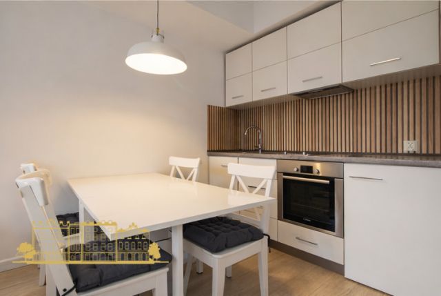 Mieszkanie 2-pokojowe Kraków, ul. Poznańska. Zdjęcie 2