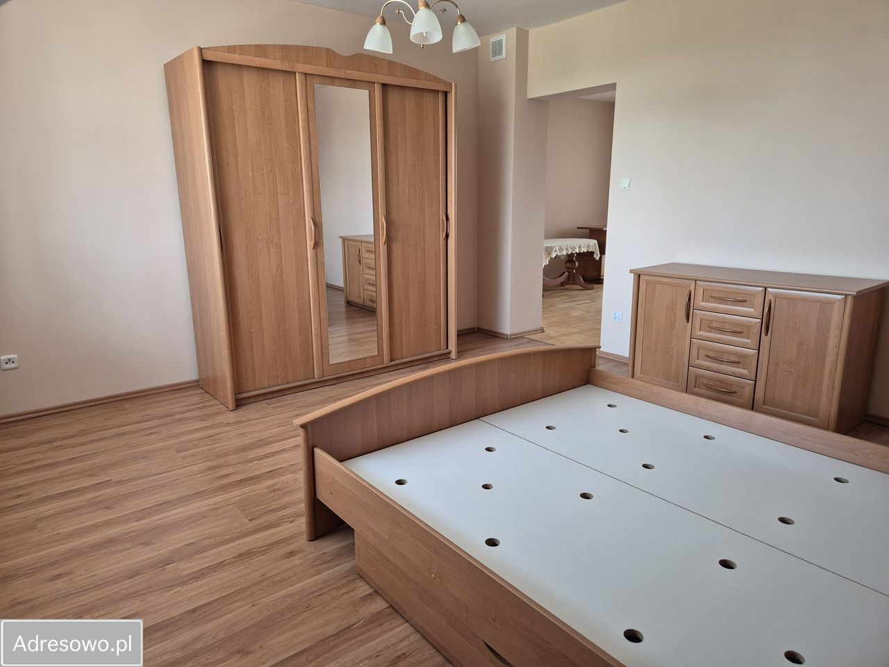 dom wolnostojący, 5 pokoi Napoleon. Zdjęcie 17