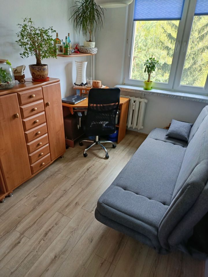 Mieszkanie 3-pokojowe Krosno Guzikówka, ul. Stefana Kisielewskiego. Zdjęcie 4