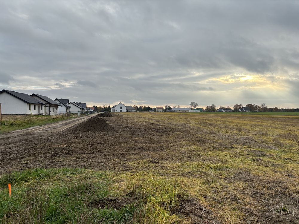 Działka rolno-budowlana Biesiekierz