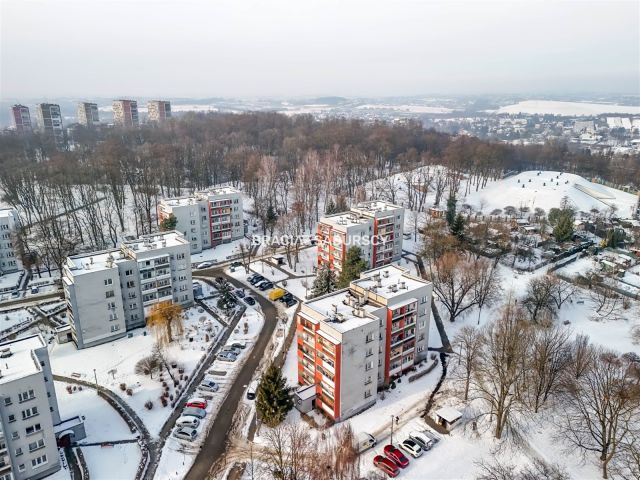 Mieszkanie 2-pokojowe Kraków Mistrzejowice, os. Złotego Wieku. Zdjęcie 17