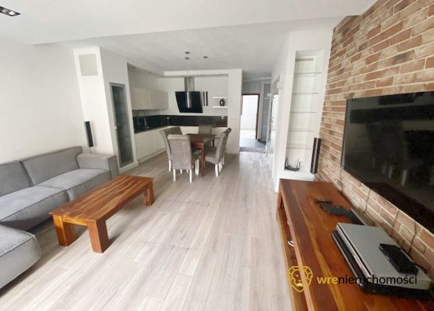 Mieszkanie 4-pokojowe Bielany Wrocławskie, ul. Świerkowa. Zdjęcie 1