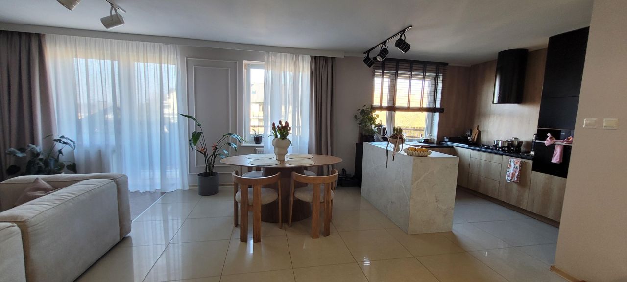 Mieszkanie 4-pokojowe Płońsk, Szkolna. Zdjęcie 2