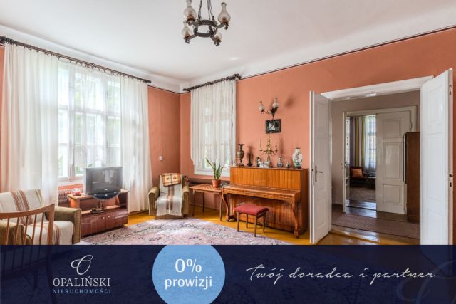 dom wolnostojący, 8 pokoi Opatów, ul. Adama Mickiewicza. Zdjęcie 1