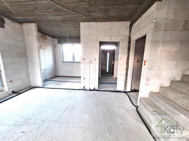 dom wolnostojący, 6 pokoi Pęglity. Zdjęcie 15