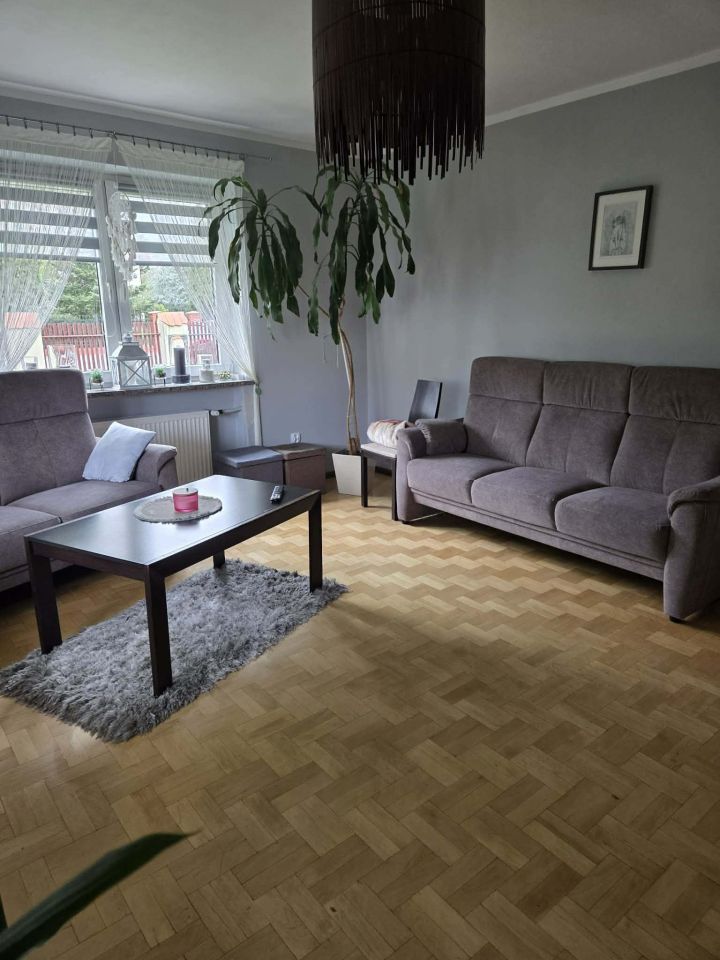dom wolnostojący, 7 pokoi Koło, ul. Nagórna. Zdjęcie 4