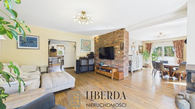 dom wolnostojący, 7 pokoi Motycz. Zdjęcie 4