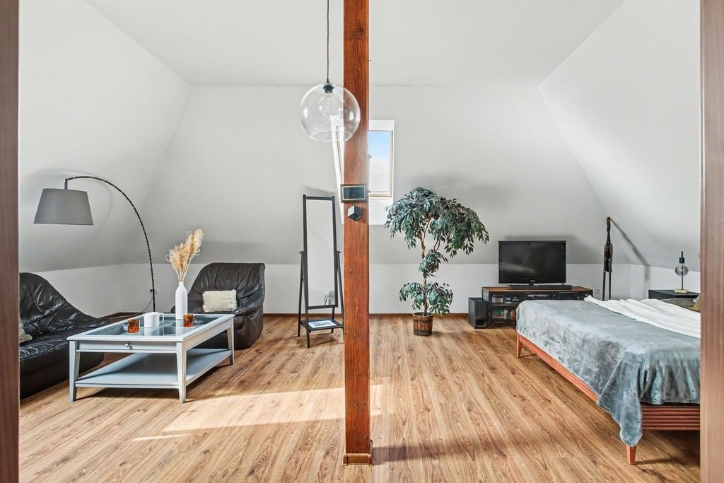 dom wolnostojący, 6 pokoi Borzęcin Mały, ul. Kosmowska. Zdjęcie 48