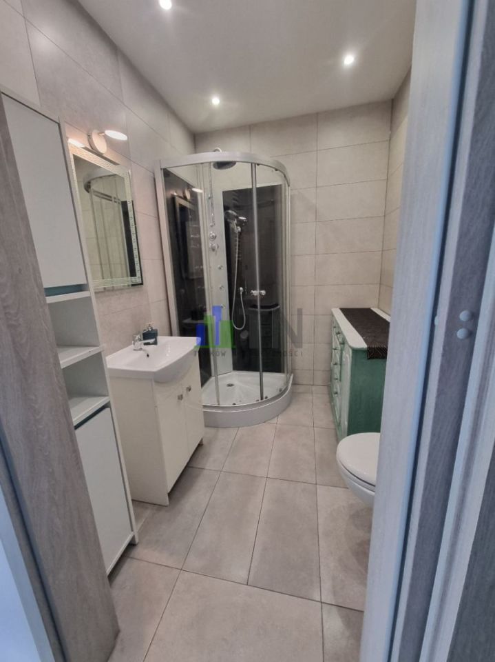 dom szeregowy, 4 pokoje Czernica. Zdjęcie 8