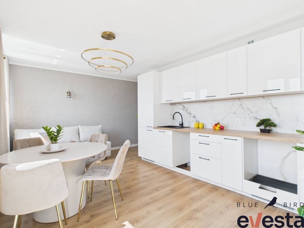 Mieszkanie 3-pokojowe Wrocław, ul. Bernarda Pretficza. Zdjęcie 2