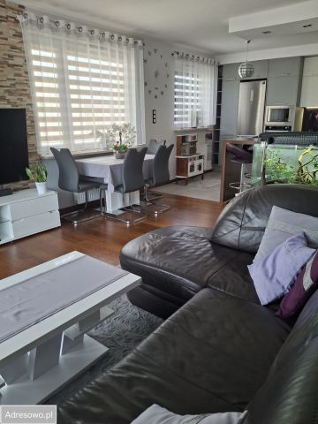 Mieszkanie 2-pokojowe Warszawa Targówek, ul. Montwiłłowska. Zdjęcie 1