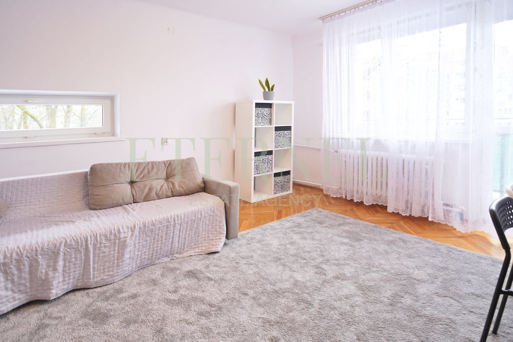 Mieszkanie 2-pokojowe Kraków, os. Kolorowe. Zdjęcie 1