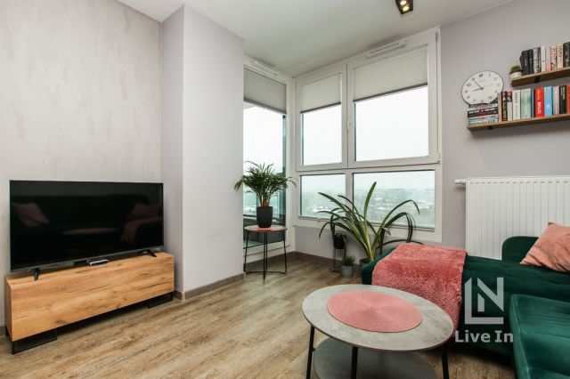 Mieszkanie 2-pokojowe Kraków, ul. płk. pil. Stefana Łaszkiewicza. Zdjęcie 1