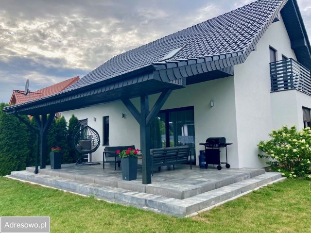 dom wolnostojący, 5 pokoi Rzeplin, ul. Kasztanowa. Zdjęcie 1