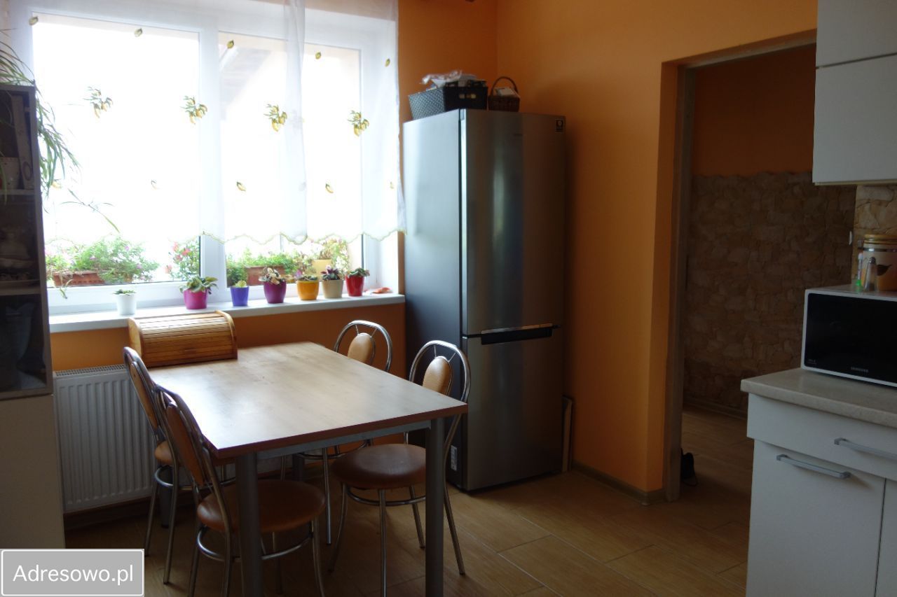 dom wolnostojący, 3 pokoje Kusowo. Zdjęcie 11