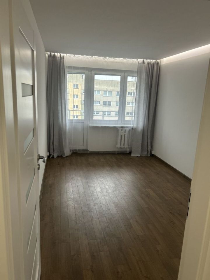 Mieszkanie 3-pokojowe Police. Zdjęcie 4