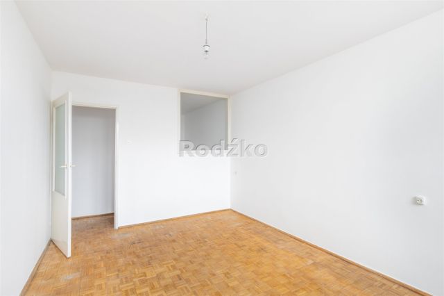 Mieszkanie 2-pokojowe Bydgoszcz Skrzetusko, ul. Marii Curie-Skłodowskiej. Zdjęcie 2