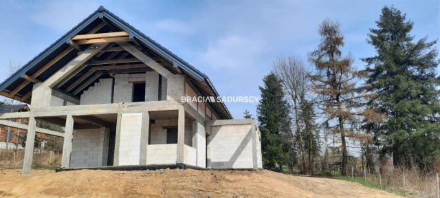 dom wolnostojący, 6 pokoi Głogoczów. Zdjęcie 3