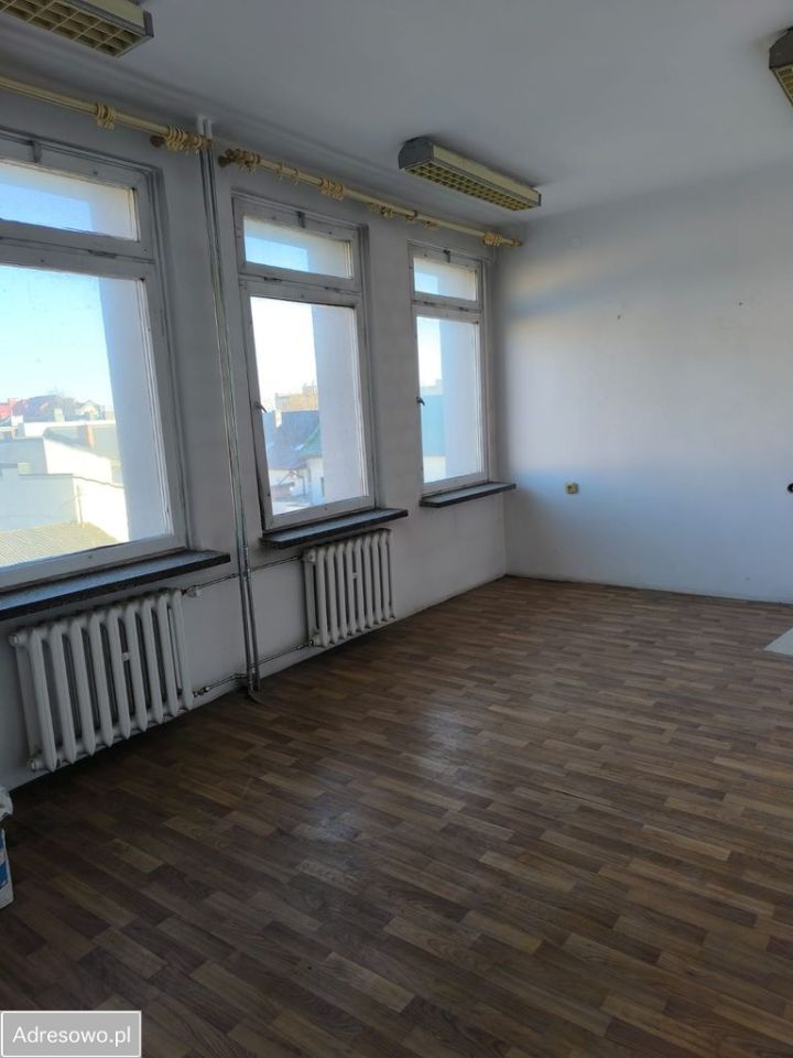 Biuro Busko-Zdrój Centrum, ul. Tadeusza Kościuszki. Zdjęcie 1