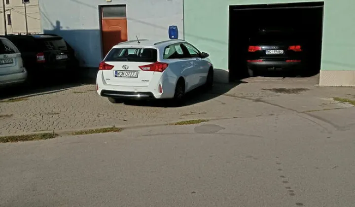 dom wolnostojący, 3 pokoje Milanówek, ul. Nadarzyńska