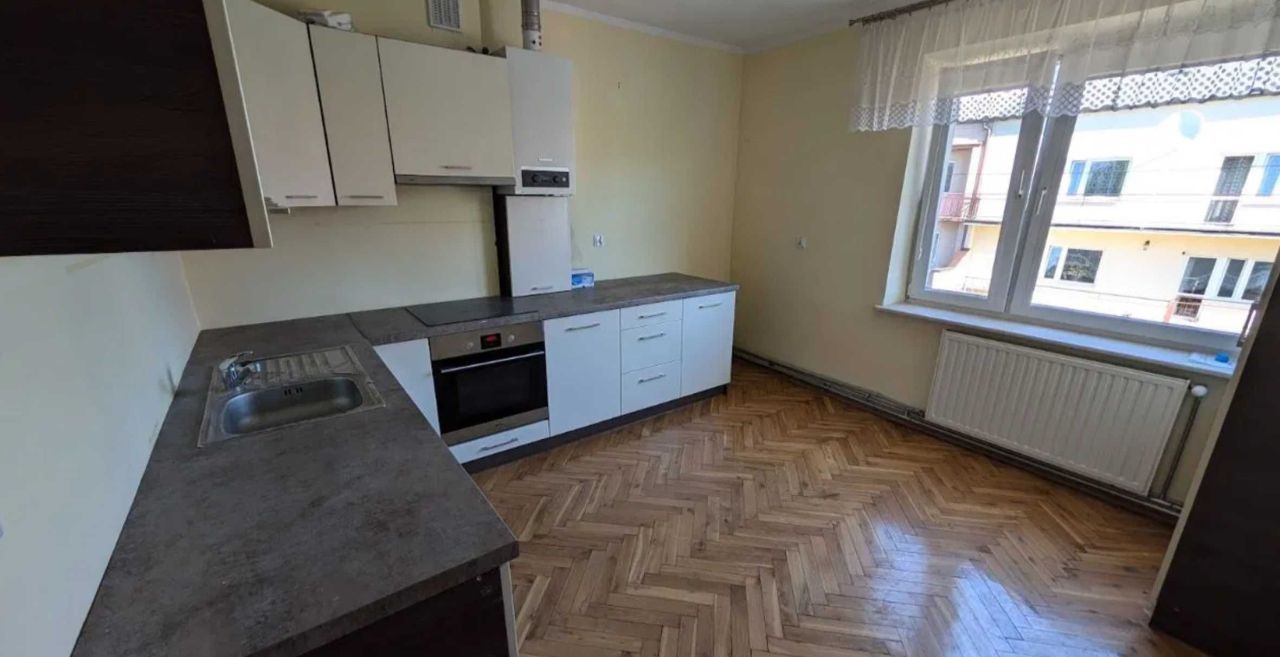 dom wolnostojący, 6 pokoi Busko-Zdrój. Zdjęcie 7