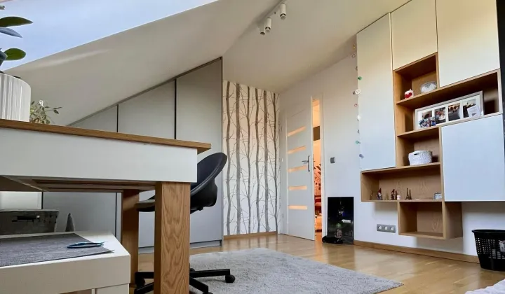 bliźniak, 5 pokoi Biały Kościół, ul. Rajska